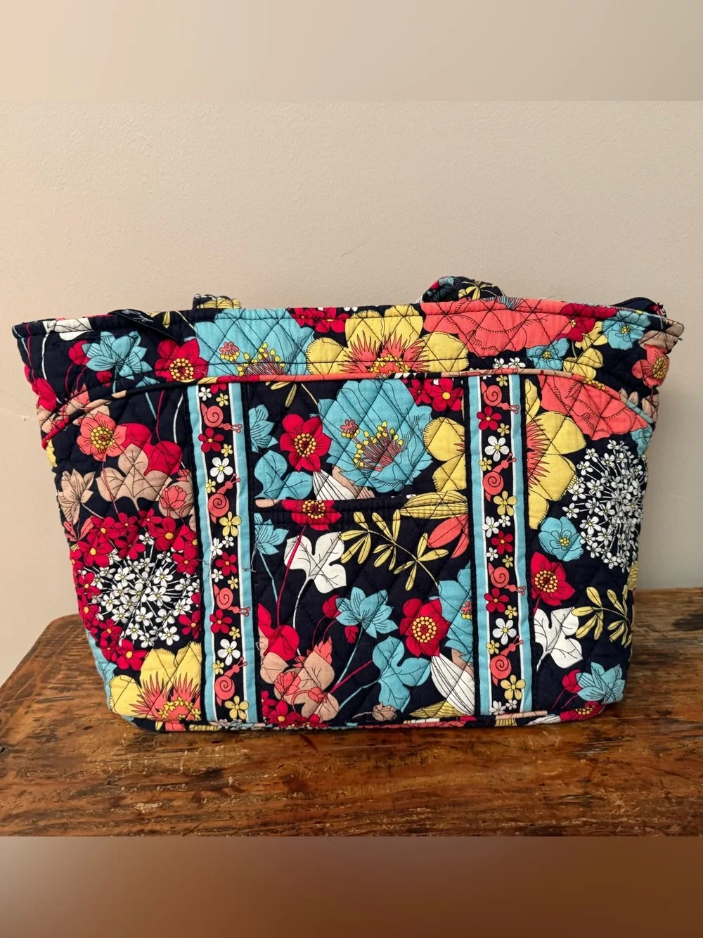 Retired Vera Bradley Quilted Villager Tote in “Happy Snails”